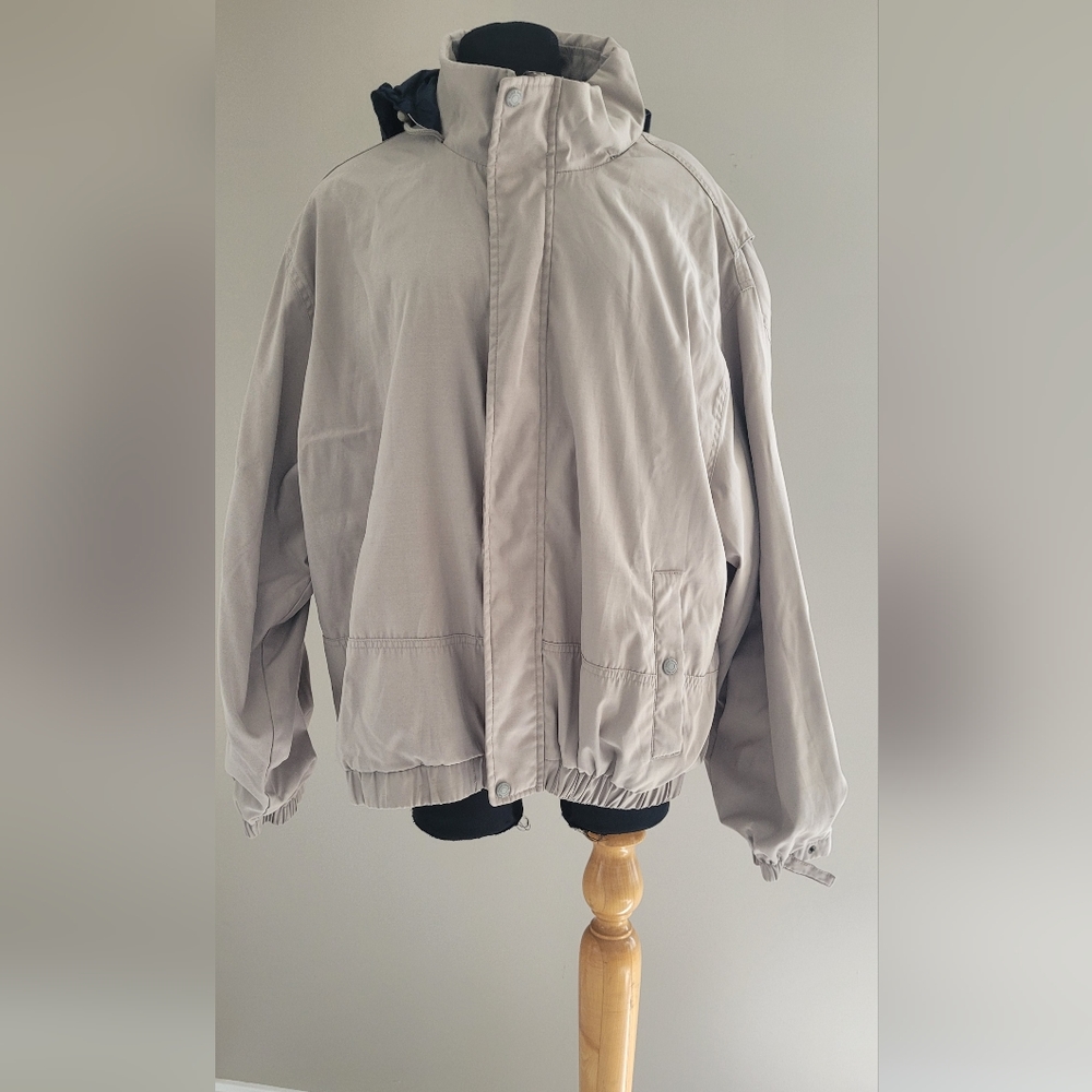Men's Eddie Bauer Vintage Beige Zip Up soft and warm Jacket XL